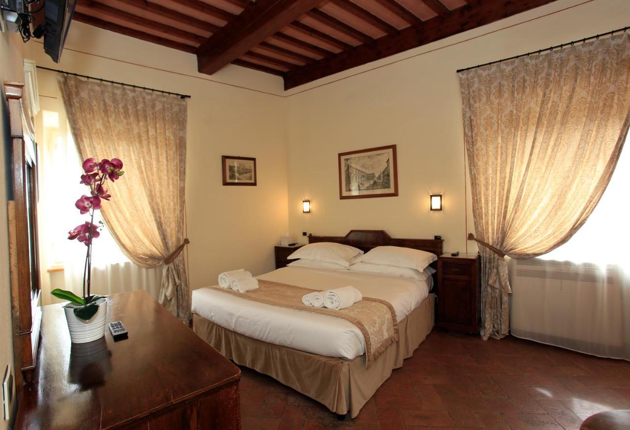 Hotel Palazzo Mari San Gimignano Exterior foto