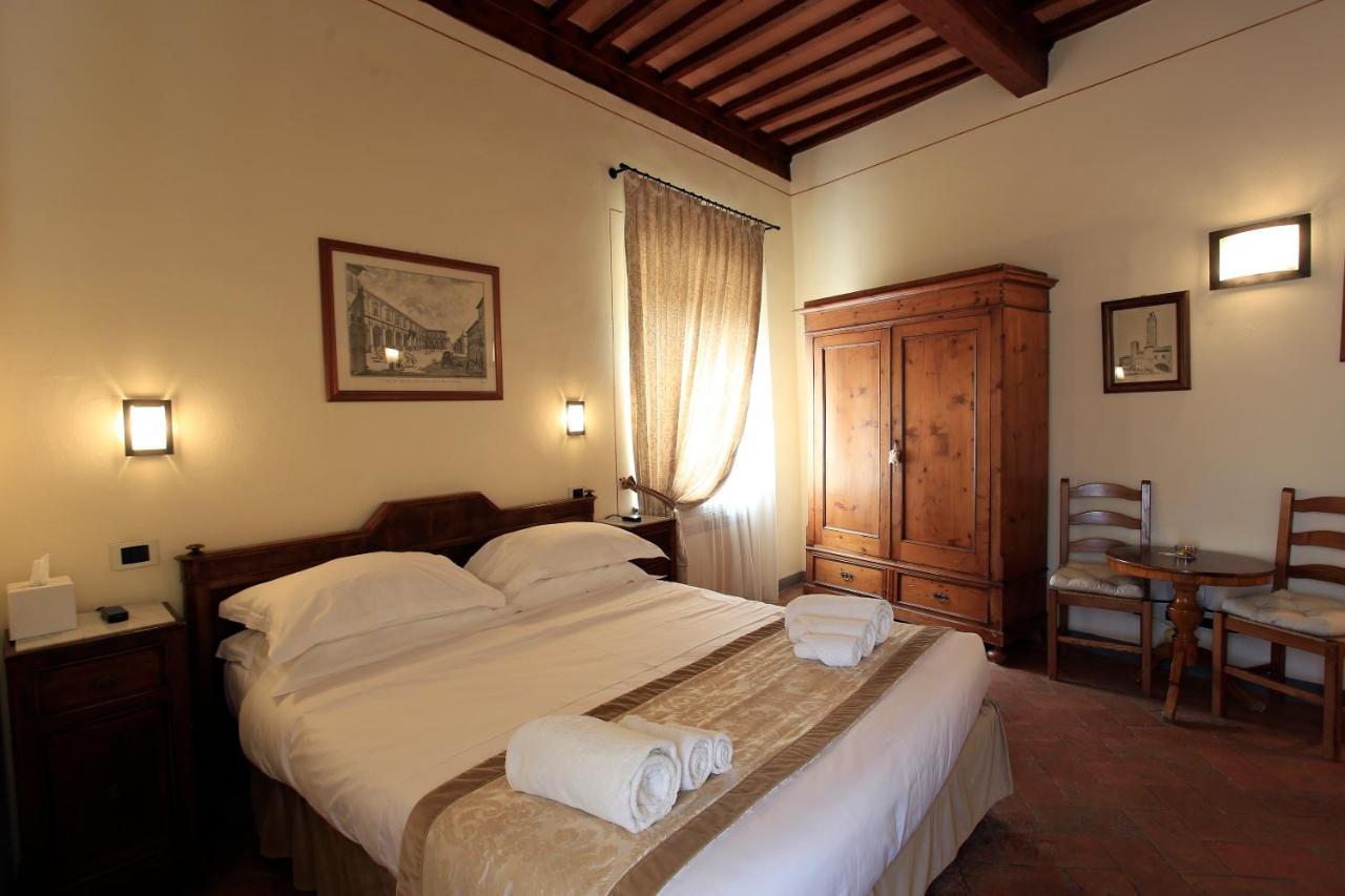 Hotel Palazzo Mari San Gimignano Exterior foto